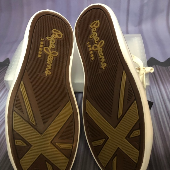 Golden Pepe Jean - Picture 6 of 8